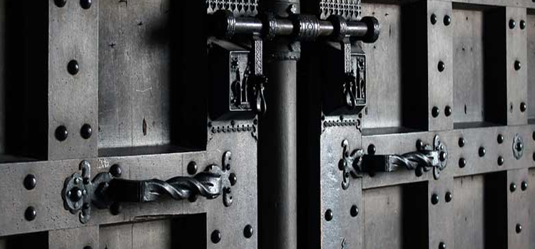 steel entry door repair in Egypt Lake-Leto